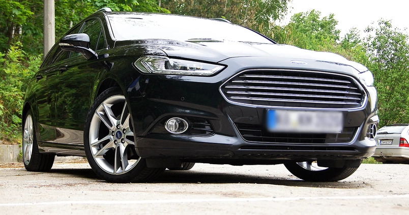 Ford Mondeo cena 57777 przebieg: 198745, rok produkcji 2015 z Wałbrzych małe 631